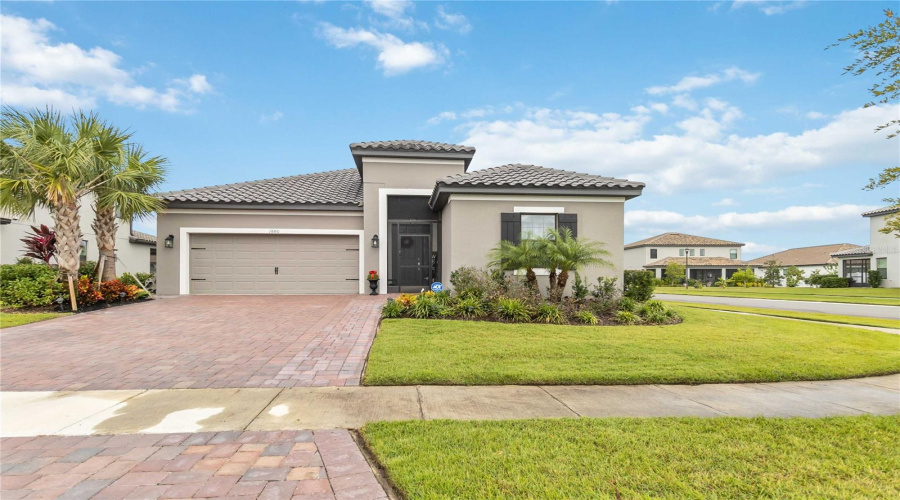 KISSIMMEE, Florida 34746, 4 Bedrooms Bedrooms, ,3 BathroomsBathrooms,Residential,For Sale,GOBLET COVE,0,MFRS5144689
