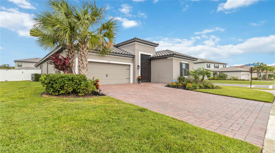 KISSIMMEE, Florida 34746, 4 Bedrooms Bedrooms, ,3 BathroomsBathrooms,Residential,For Sale,GOBLET COVE,0,MFRS5144689