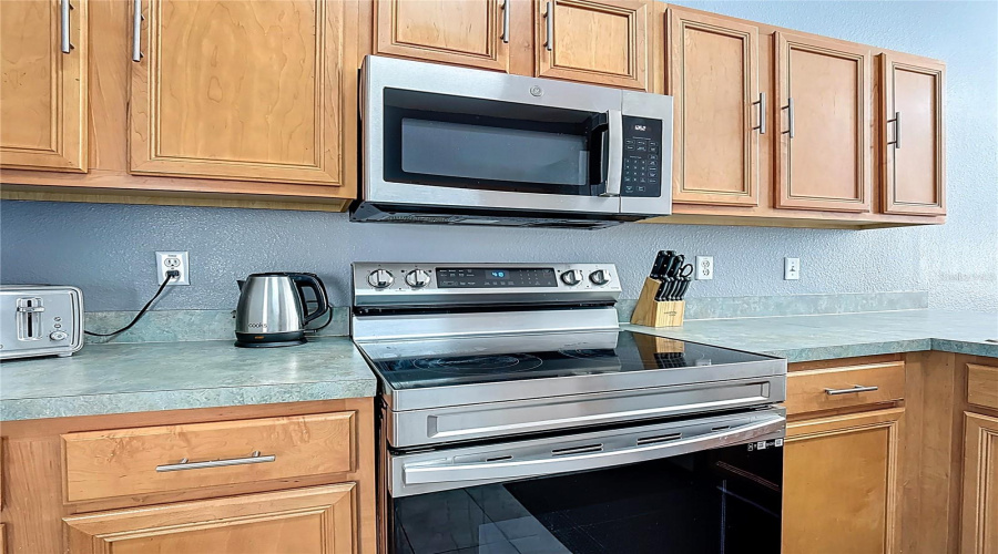 KISSIMMEE, Florida 34746, 4 Bedrooms Bedrooms, ,3 BathroomsBathrooms,Residential,For Sale,HIDEAWAY BEACH,0,MFRS5144710