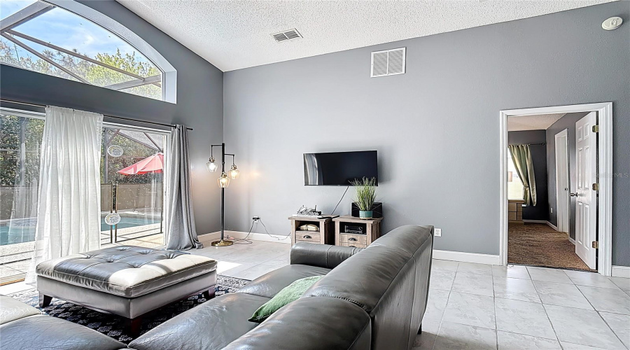 KISSIMMEE, Florida 34746, 4 Bedrooms Bedrooms, ,3 BathroomsBathrooms,Residential,For Sale,HIDEAWAY BEACH,0,MFRS5144710