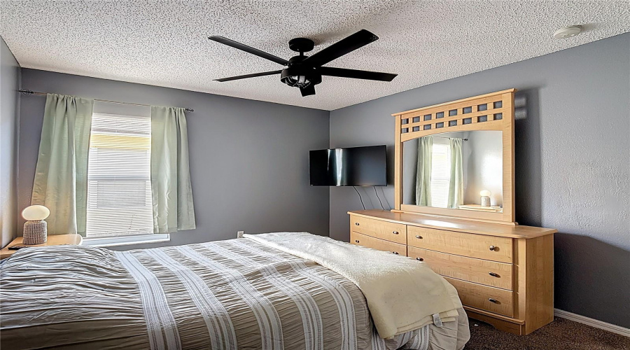 KISSIMMEE, Florida 34746, 4 Bedrooms Bedrooms, ,3 BathroomsBathrooms,Residential,For Sale,HIDEAWAY BEACH,0,MFRS5144710