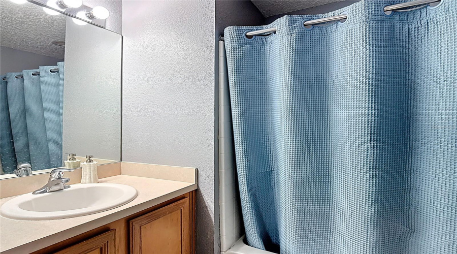 KISSIMMEE, Florida 34746, 4 Bedrooms Bedrooms, ,3 BathroomsBathrooms,Residential,For Sale,HIDEAWAY BEACH,0,MFRS5144710