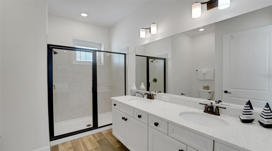 KISSIMMEE, Florida 34747, 3 Bedrooms Bedrooms, ,3 BathroomsBathrooms,Residential,For Sale,SALTED RIM,0,MFRO6385963