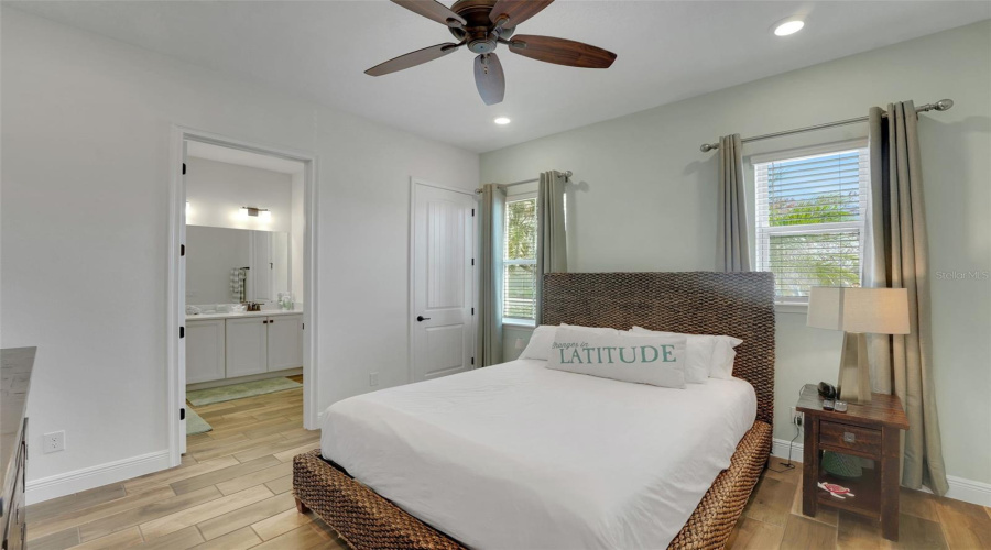 KISSIMMEE, Florida 34747, 3 Bedrooms Bedrooms, ,3 BathroomsBathrooms,Residential,For Sale,SALTED RIM,0,MFRO6385963