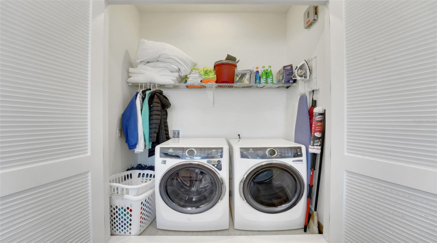 KISSIMMEE, Florida 34747, 3 Bedrooms Bedrooms, ,3 BathroomsBathrooms,Residential,For Sale,SALTED RIM,0,MFRO6385963