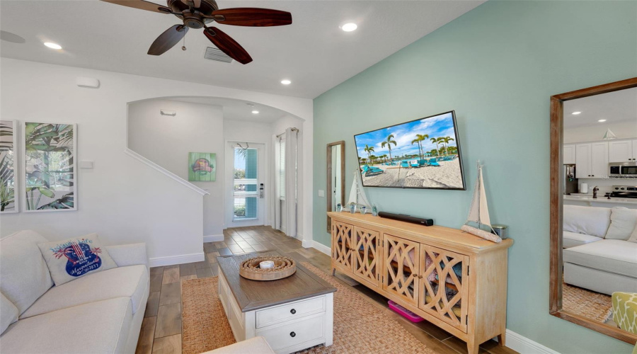 KISSIMMEE, Florida 34747, 3 Bedrooms Bedrooms, ,3 BathroomsBathrooms,Residential,For Sale,SALTED RIM,0,MFRO6385963