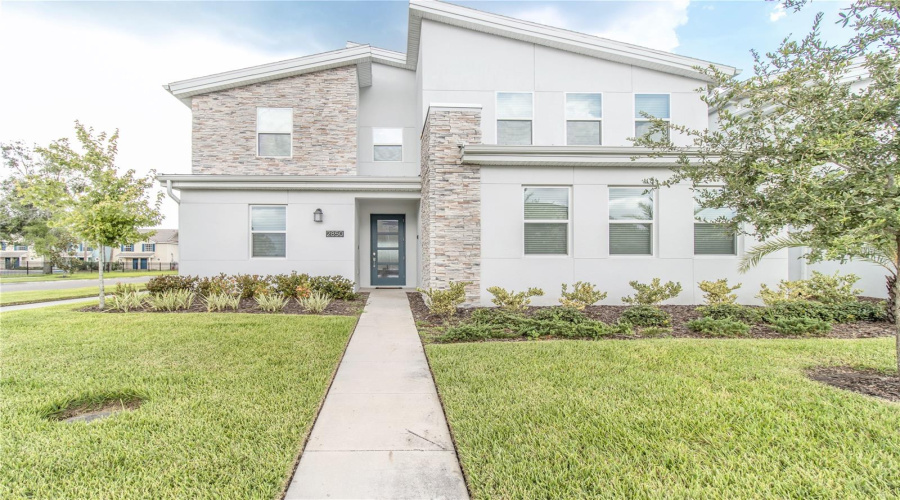 KISSIMMEE, Florida 34746, 6 Bedrooms Bedrooms, ,6 BathroomsBathrooms,Residential,For Sale,STANZA,0,MFRTB8447061