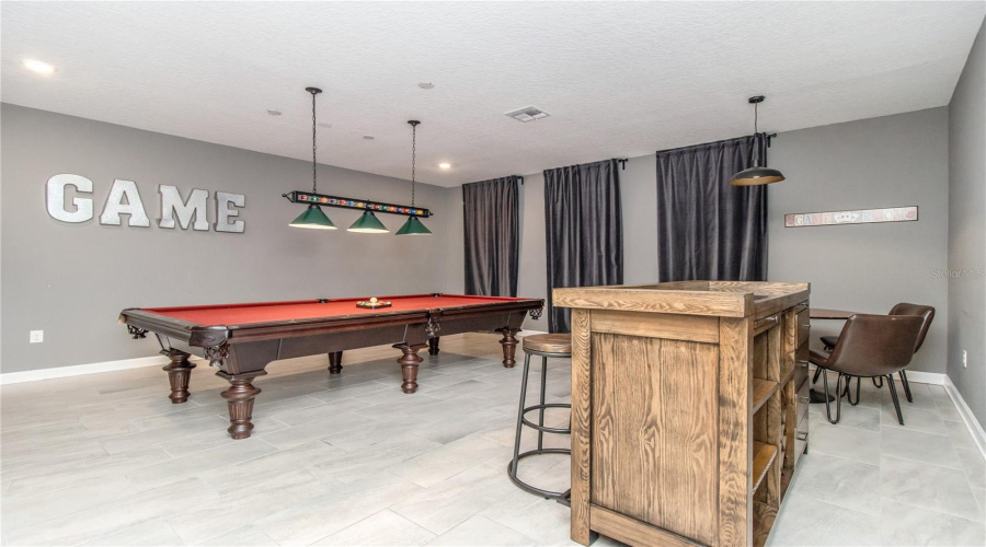 KISSIMMEE, Florida 34746, 6 Bedrooms Bedrooms, ,6 BathroomsBathrooms,Residential,For Sale,STANZA,0,MFRTB8447061