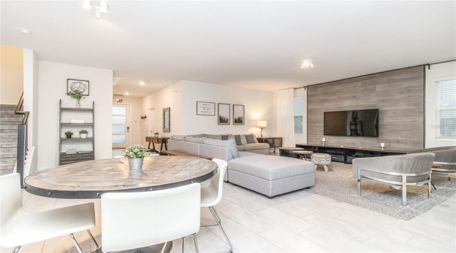 KISSIMMEE, Florida 34746, 6 Bedrooms Bedrooms, ,6 BathroomsBathrooms,Residential,For Sale,STANZA,0,MFRTB8447061