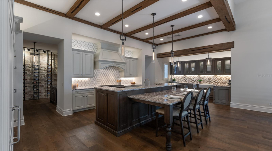 ORLANDO, Florida 32836, 5 Bedrooms Bedrooms, ,5 BathroomsBathrooms,Residential,For Sale,LOS FELIZ,0,MFRO6376962