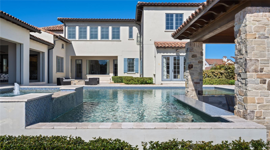 ORLANDO, Florida 32836, 5 Bedrooms Bedrooms, ,5 BathroomsBathrooms,Residential,For Sale,LOS FELIZ,0,MFRO6376962