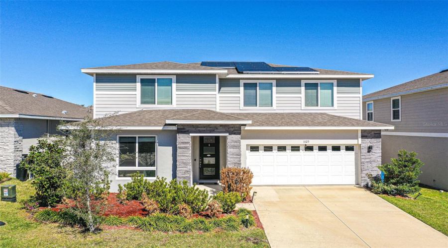 DAVENPORT, Florida 33837, 5 Bedrooms Bedrooms, ,3 BathroomsBathrooms,Residential,For Sale,SUGARWOOD,0,MFRL4959593