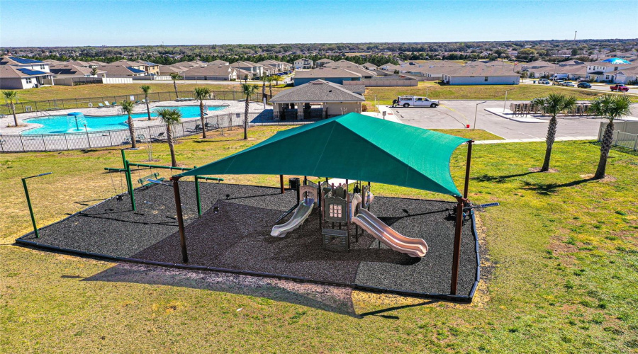 DAVENPORT, Florida 33837, 5 Bedrooms Bedrooms, ,3 BathroomsBathrooms,Residential,For Sale,SUGARWOOD,0,MFRL4959593