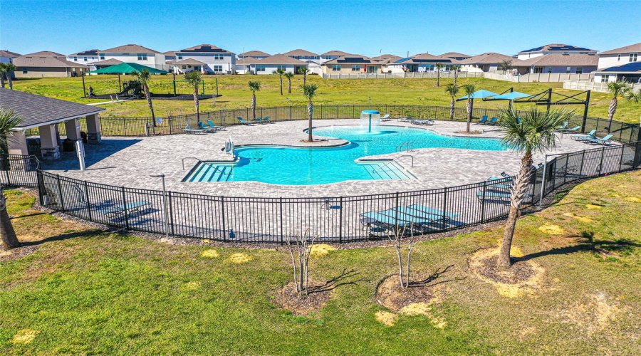 DAVENPORT, Florida 33837, 5 Bedrooms Bedrooms, ,3 BathroomsBathrooms,Residential,For Sale,SUGARWOOD,0,MFRL4959593