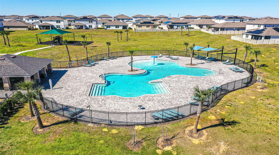 DAVENPORT, Florida 33837, 5 Bedrooms Bedrooms, ,3 BathroomsBathrooms,Residential,For Sale,SUGARWOOD,0,MFRL4959593