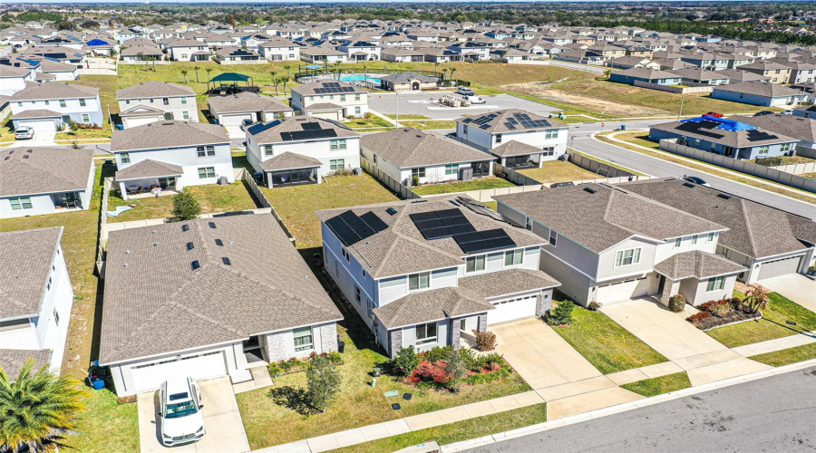 DAVENPORT, Florida 33837, 5 Bedrooms Bedrooms, ,3 BathroomsBathrooms,Residential,For Sale,SUGARWOOD,0,MFRL4959593