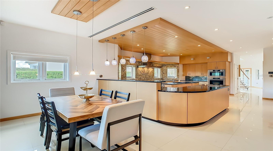 REUNION, Florida 34747, 3 Bedrooms Bedrooms, ,4 BathroomsBathrooms,Residential,For Sale,DESERT MOUNTAIN,0,MFRO6385657