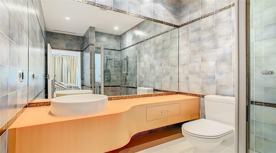 REUNION, Florida 34747, 3 Bedrooms Bedrooms, ,4 BathroomsBathrooms,Residential,For Sale,DESERT MOUNTAIN,0,MFRO6385657