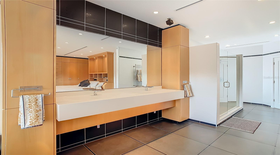 REUNION, Florida 34747, 3 Bedrooms Bedrooms, ,4 BathroomsBathrooms,Residential,For Sale,DESERT MOUNTAIN,0,MFRO6385657