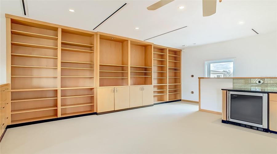 REUNION, Florida 34747, 3 Bedrooms Bedrooms, ,4 BathroomsBathrooms,Residential,For Sale,DESERT MOUNTAIN,0,MFRO6385657