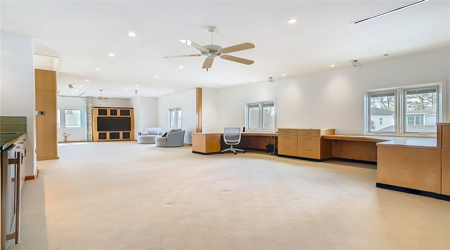 REUNION, Florida 34747, 3 Bedrooms Bedrooms, ,4 BathroomsBathrooms,Residential,For Sale,DESERT MOUNTAIN,0,MFRO6385657