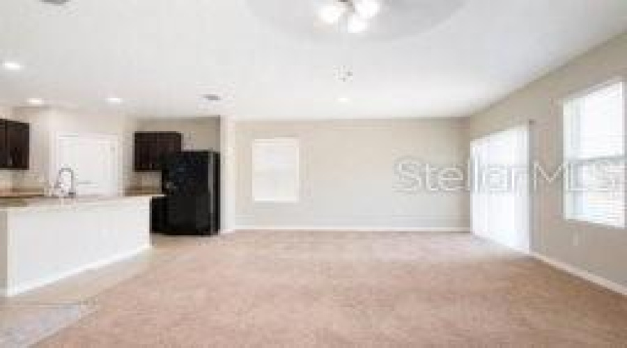 DAVENPORT, Florida 33897, 3 Bedrooms Bedrooms, ,2 BathroomsBathrooms,Residential,For Sale,WILLOW BEND,0,MFRS5144799