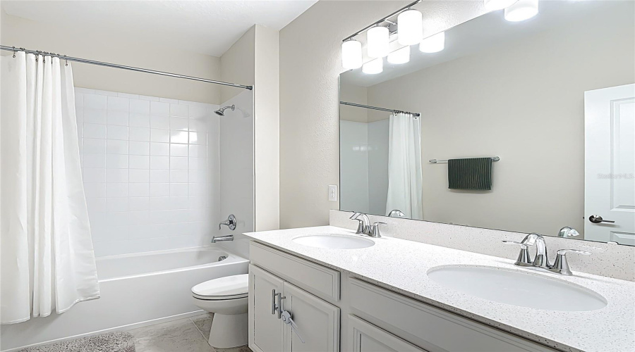 KISSIMMEE, Florida 34746, 4 Bedrooms Bedrooms, ,3 BathroomsBathrooms,Residential,For Sale,SEVEN CANYONS,0,MFRO6385428