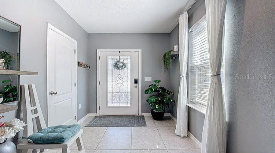 KISSIMMEE, Florida 34746, 4 Bedrooms Bedrooms, ,2 BathroomsBathrooms,Residential,For Sale,CANYON BREEZE,0,MFRO6385268