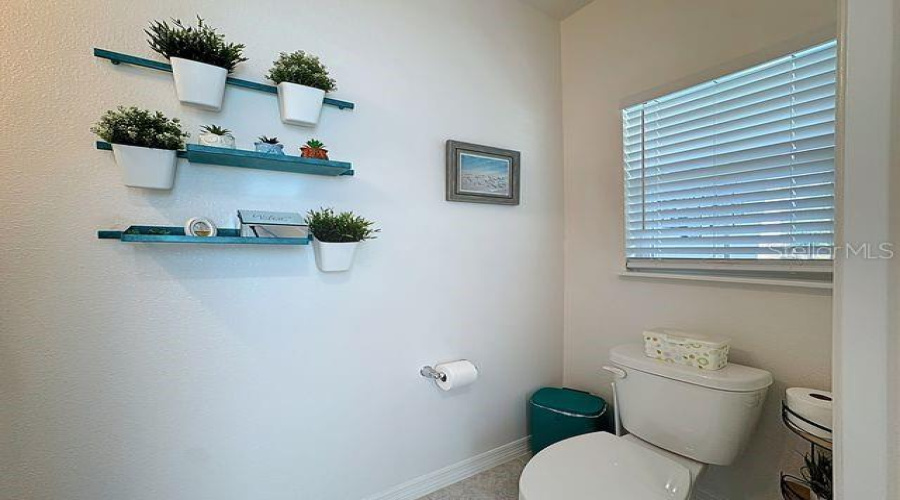 KISSIMMEE, Florida 34746, 4 Bedrooms Bedrooms, ,2 BathroomsBathrooms,Residential,For Sale,CANYON BREEZE,0,MFRO6385268