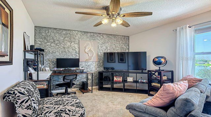 KISSIMMEE, Florida 34746, 4 Bedrooms Bedrooms, ,2 BathroomsBathrooms,Residential,For Sale,CANYON BREEZE,0,MFRO6385268