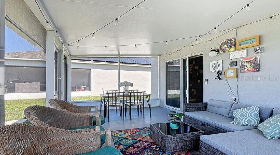 KISSIMMEE, Florida 34746, 4 Bedrooms Bedrooms, ,2 BathroomsBathrooms,Residential,For Sale,CANYON BREEZE,0,MFRO6385268