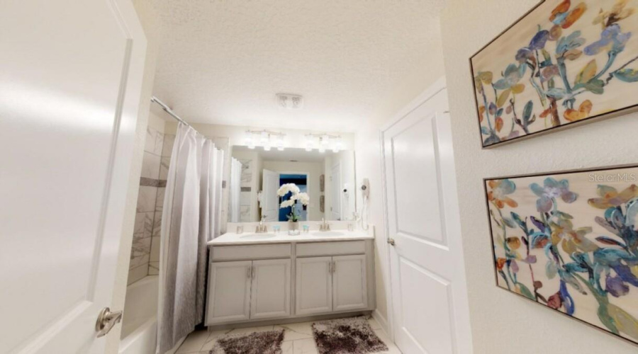 KISSIMMEE, Florida 34746, 4 Bedrooms Bedrooms, ,3 BathroomsBathrooms,Residential,For Sale,WINDERMERE,0,MFRS5144776