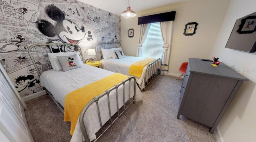 KISSIMMEE, Florida 34746, 4 Bedrooms Bedrooms, ,3 BathroomsBathrooms,Residential,For Sale,WINDERMERE,0,MFRS5144776