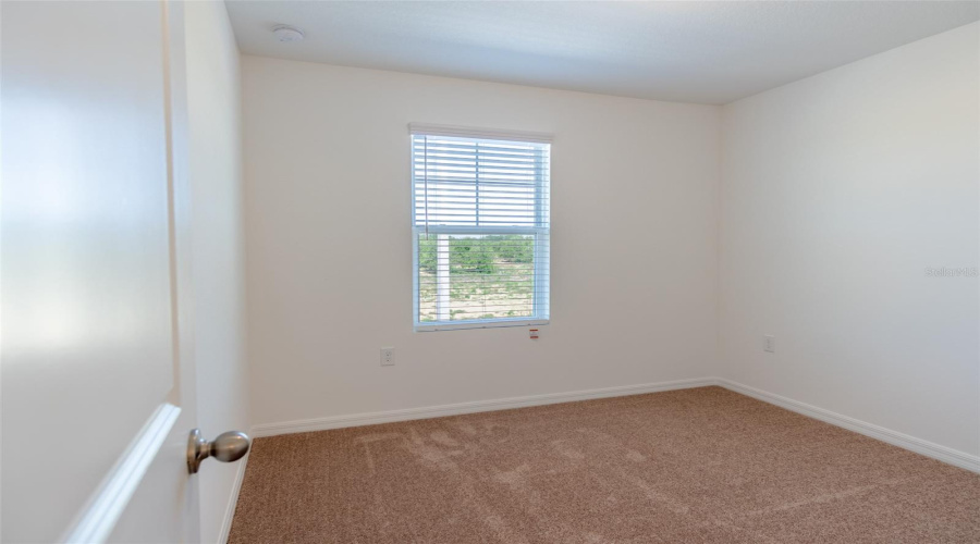 DAVENPORT, Florida 33837, 3 Bedrooms Bedrooms, ,2 BathroomsBathrooms,Residential,For Sale,MADISON,0,MFRO6386492