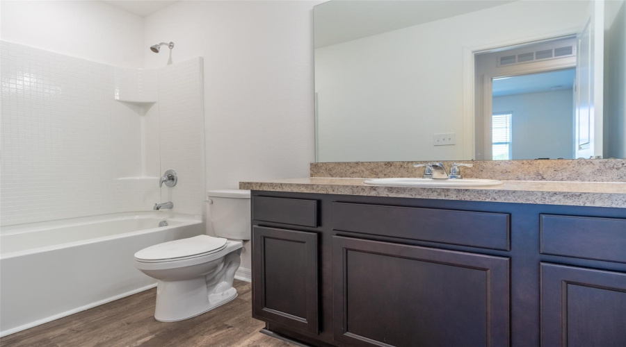 DAVENPORT, Florida 33837, 3 Bedrooms Bedrooms, ,2 BathroomsBathrooms,Residential,For Sale,MADISON,0,MFRO6386492