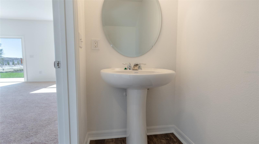 DAVENPORT, Florida 33837, 3 Bedrooms Bedrooms, ,2 BathroomsBathrooms,Residential,For Sale,MADISON,0,MFRO6386492