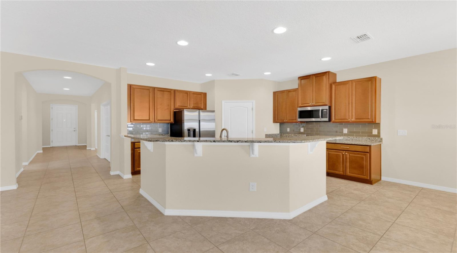 Kitchen Breakfast Bar