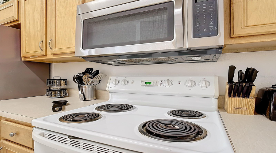 KISSIMMEE, Florida 34747, 4 Bedrooms Bedrooms, ,3 BathroomsBathrooms,Residential,For Sale,SECRET KEY,0,MFRS5144816