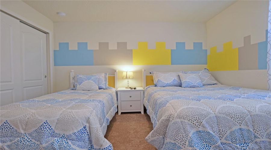 KISSIMMEE, Florida 34747, 8 Bedrooms Bedrooms, ,6 BathroomsBathrooms,Residential,For Sale,LIMA,0,MFRO6386621