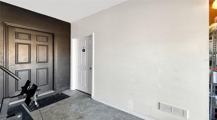 Additional room with AC in the garage used as a nail studio