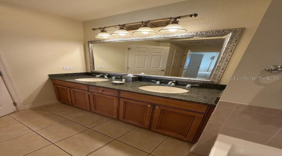 REUNION, Florida 34747, 3 Bedrooms Bedrooms, ,3 BathroomsBathrooms,Residential,For Sale,SANDY RIDGE,0,MFRTB8478502