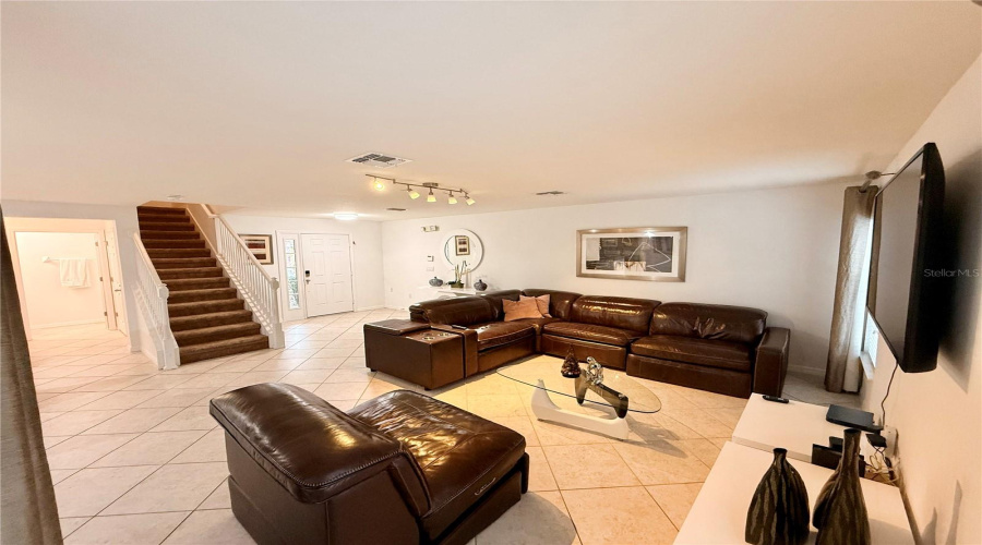 KISSIMMEE, Florida 34746, 4 Bedrooms Bedrooms, ,3 BathroomsBathrooms,Residential,For Sale,SANTOSH,0,MFRO6384380