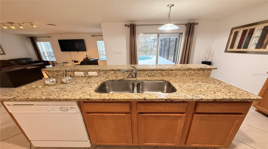 KISSIMMEE, Florida 34746, 4 Bedrooms Bedrooms, ,3 BathroomsBathrooms,Residential,For Sale,SANTOSH,0,MFRO6384380