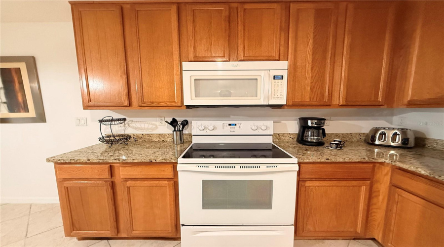 KISSIMMEE, Florida 34746, 4 Bedrooms Bedrooms, ,3 BathroomsBathrooms,Residential,For Sale,SANTOSH,0,MFRO6384380