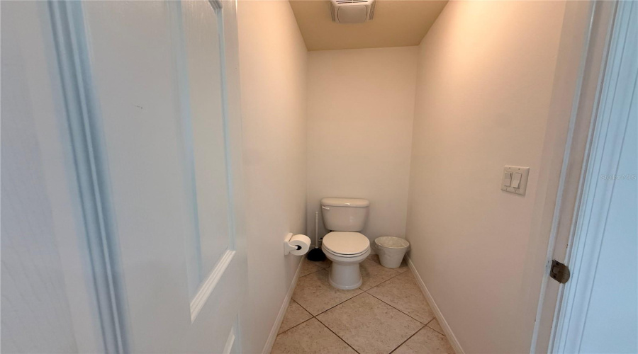 KISSIMMEE, Florida 34746, 4 Bedrooms Bedrooms, ,3 BathroomsBathrooms,Residential,For Sale,SANTOSH,0,MFRO6384380