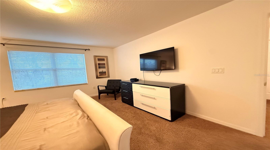 KISSIMMEE, Florida 34746, 4 Bedrooms Bedrooms, ,3 BathroomsBathrooms,Residential,For Sale,SANTOSH,0,MFRO6384380