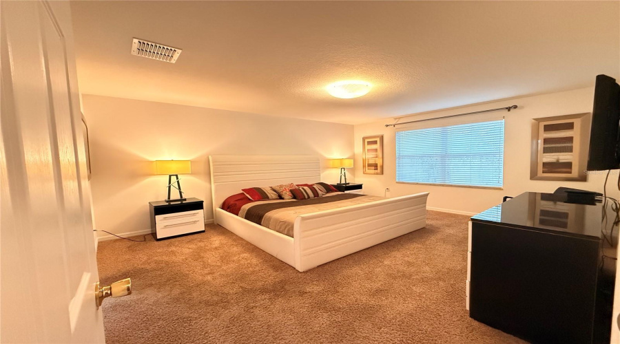 KISSIMMEE, Florida 34746, 4 Bedrooms Bedrooms, ,3 BathroomsBathrooms,Residential,For Sale,SANTOSH,0,MFRO6384380