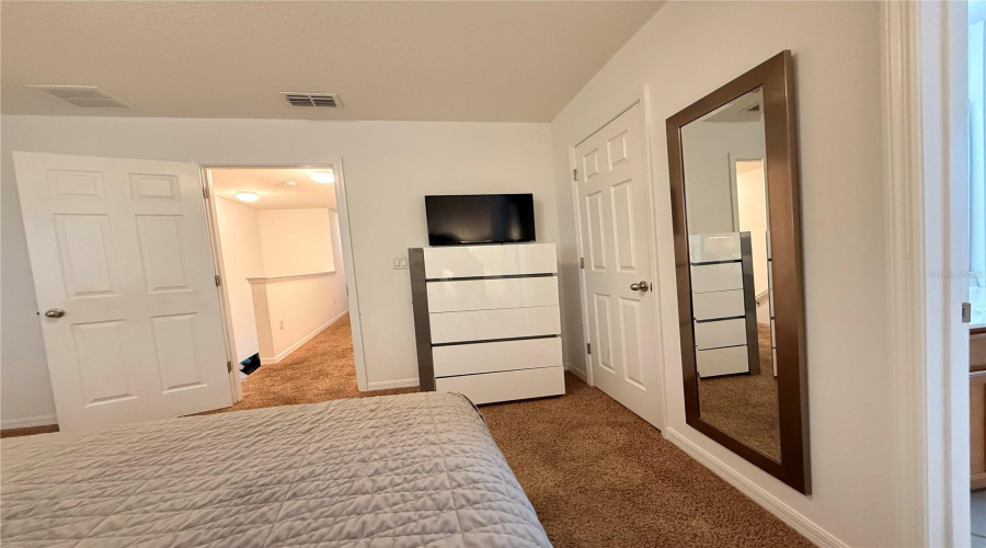 KISSIMMEE, Florida 34746, 4 Bedrooms Bedrooms, ,3 BathroomsBathrooms,Residential,For Sale,SANTOSH,0,MFRO6384380