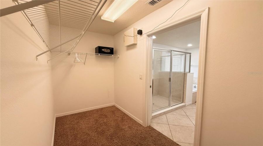 KISSIMMEE, Florida 34746, 4 Bedrooms Bedrooms, ,3 BathroomsBathrooms,Residential,For Sale,SANTOSH,0,MFRO6384380