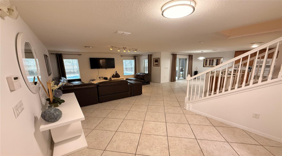 KISSIMMEE, Florida 34746, 4 Bedrooms Bedrooms, ,3 BathroomsBathrooms,Residential,For Sale,SANTOSH,0,MFRO6384380